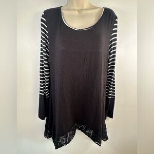 Auditions women’s long sleeved top size large